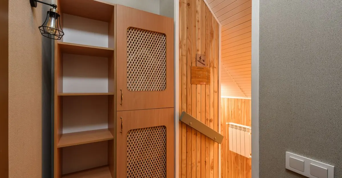 Come realizzare un armadietto fai da te per il bagno